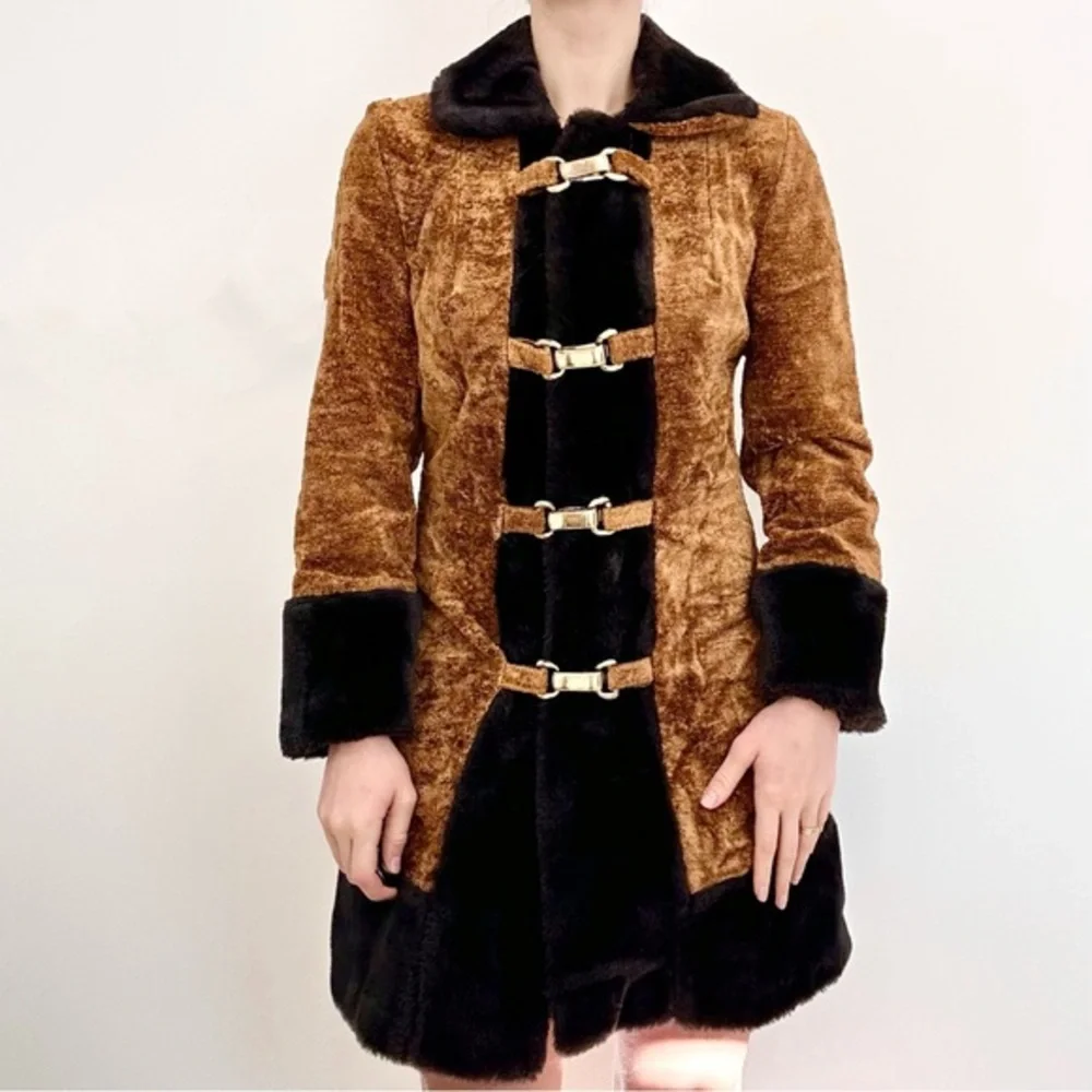 ✨ PENNY LANE COAT - Picture 1 of 6